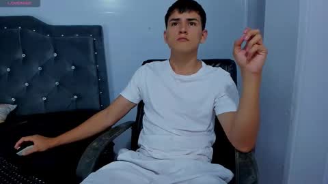 Jacob Lee online show from 11, 11, 2025