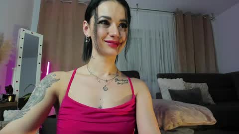 Jacqueline online show from 17, 5, 2026