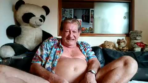 Snapshot of jacques_de_france chatting on 21, 7, 2026 Jacques online show from 21, 7, 2026