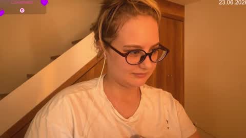 Snapshot of jacywinslat chatting on 24, 6, 2026 jacywinslat online show from 24, 6, 2026