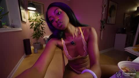 Snapshot of jada_valentine chatting on 18, 5, 2026 Jada online show from 18, 5, 2026