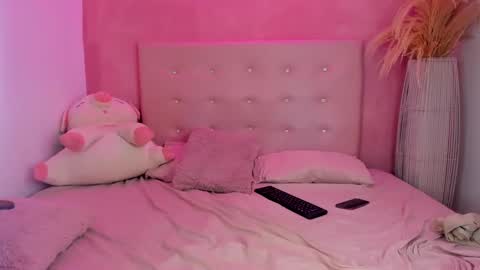 Vanniall online show from 8, 1, 2025