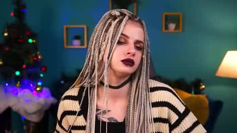 jade_castle online show from 15, 12, 2024