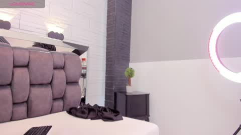  JADE  online show from 11, 3, 2025