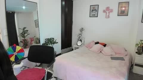 Jade  independent model online show from 18, 4, 2026