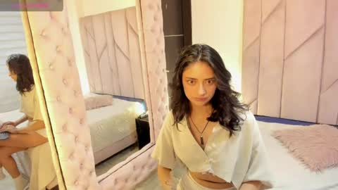 jade_smitthh online show from 28, 4, 2026