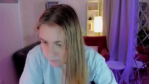 Jade online show from 3, 12, 2025