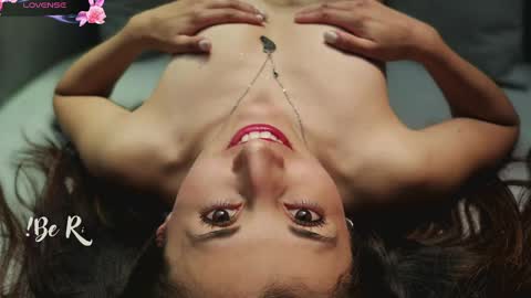 jade white  online show from 11, 3, 2025