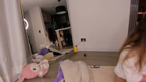Snapshot of jade_ws chatting on 5, 12, 2024 Jade online show from 5, 12, 2024