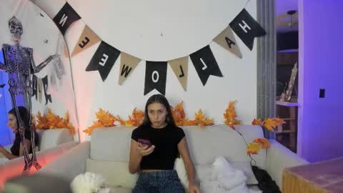 Snapshot of jade_ws chatting on 9, 10, 2025 Jade online show from 9, 10, 2025