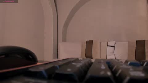 JADE EVANS online show from 23, 7, 2026