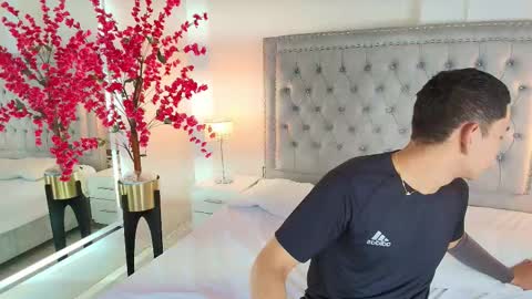 Jaden and Sofia  online show from 18, 1, 2026