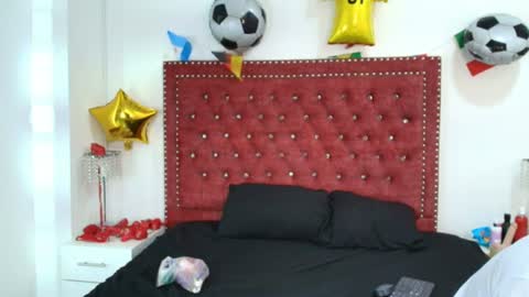 Snapshot of jaden_and_sofia chatting on 16, 7, 2026 Jaden and Sofia online show from 16, 7, 2026