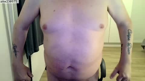 Snapshot of jake230975 chatting on 7, 5, 2026 Jake2309 online show from 7, 5, 2026
