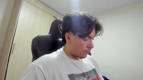 Snapshot of jake_murphy chatting on 8, 1, 2025 jake_murphy online show from 8, 1, 2025