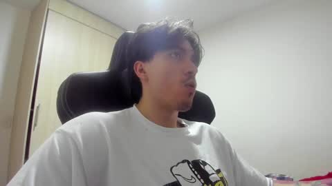 Snapshot of jake_murphy chatting on 6, 2, 2025 jake_murphy online show from 6, 2, 2025