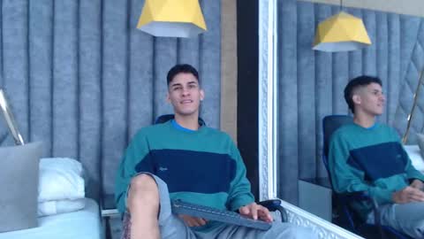 Snapshot of jakemoxleey chatting on 11, 2, 2025 jakemoxleey online show from 11, 2, 2025
