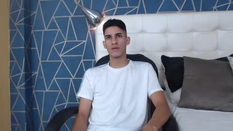 Snapshot of jakemoxleey chatting on 12, 2, 2025 jakemoxleey online show from 12, 2, 2025