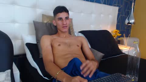 Snapshot of jakemoxleey chatting on 25, 2, 2025 jakemoxleey online show from 25, 2, 2025