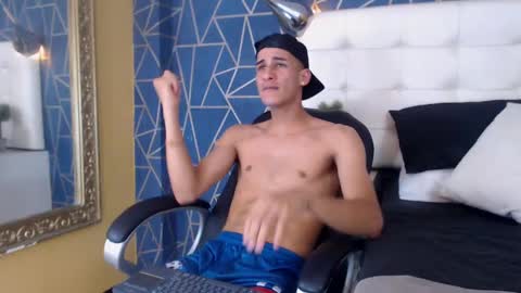 Snapshot of jakemoxleey chatting on 28, 2, 2025 jakemoxleey online show from 28, 2, 2025