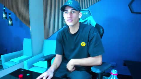 Snapshot of jakemoxleey chatting on 1, 3, 2025 jakemoxleey online show from 1, 3, 2025