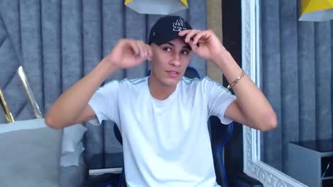 Snapshot of jakemoxleey chatting on 10, 3, 2025 jakemoxleey online show from 10, 3, 2025