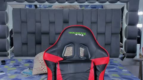 my name is sebas If you come here dont hesitate to say hello Im a guy who really likes having conversations and having hot online show from 23, 1, 2025