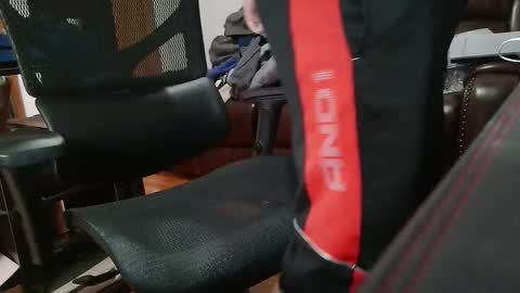 Jakeyj2525 online show from 12, 2, 2026