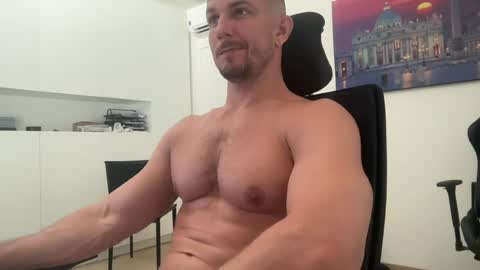 Muscle beast P online show from 8, 8, 2026