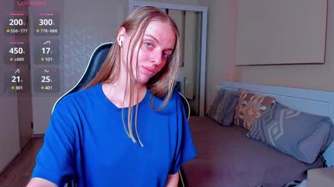 Snapshot of jam_cream chatting on 8, 2, 2025 Sofia online show from 8, 2, 2025