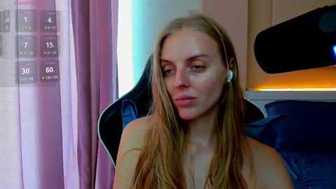 Snapshot of jam_cream chatting on 9, 9, 2025 Sofia online show from 9, 9, 2025