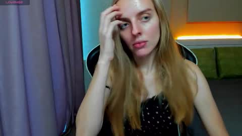 Snapshot of jam_cream chatting on 22, 9, 2025 Sofia online show from 22, 9, 2025