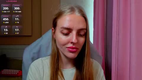 Snapshot of jam_cream chatting on 26, 11, 2025 Sofia online show from 26, 11, 2025