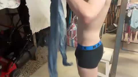 J Abrams online show from 15, 4, 2026