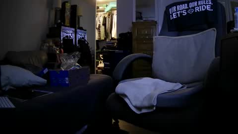 Snapshot of jamesbondage_0069 chatting on 11, 2, 2026 James Bondage online show from 11, 2, 2026