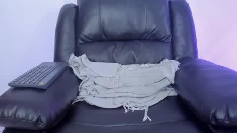 James Gray online show from 28, 2, 2025