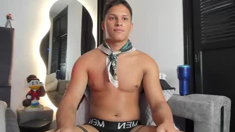 James Owenn online show from 23, 7, 2026