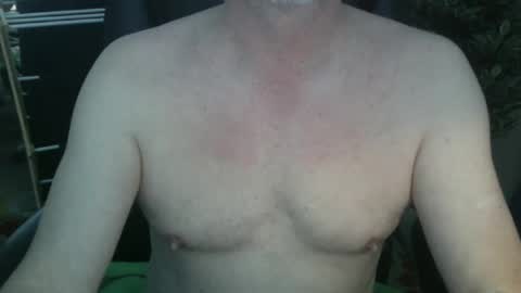 Snapshot of jamesray722 chatting on 6, 2, 2025 jamesray722 online show from 6, 2, 2025