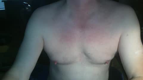 Snapshot of jamesray722 chatting on 26, 11, 2025 jamesray722 online show from 26, 11, 2025