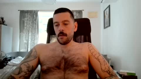 Snapshot of jamesuk420 chatting on 26, 7, 2026 jamesuk420 online show from 26, 7, 2026