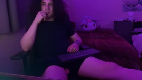 Snapshot of jamexoxo_ chatting on 10, 3, 2025 jazzy online show from 10, 3, 2025