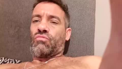 Snapshot of jamie198307 chatting on 27, 9, 2025 jamie198307 online show from 27, 9, 2025