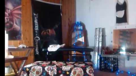 Jamie Bottoms online show from 27, 3, 2026