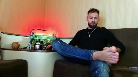 Robbie online show from 10, 3, 2025