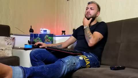 Robbie online show from 10, 9, 2025