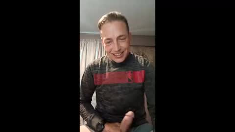 Supafly307blueeyes9in online show from 17, 10, 2025