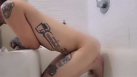 Snapshot of jamwarnerone chatting on 21, 3, 2026 Bootyshows online show from 21, 3, 2026