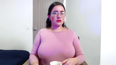 Snapshot of jane_and_paul1 chatting on 21, 2, 2025    online show from 21, 2, 2025