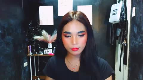 Janelarose online show from 5, 4, 2026