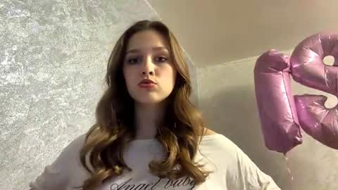 Snapshot of janettachapen chatting on 10, 7, 2026 Lilly online show from 10, 7, 2026